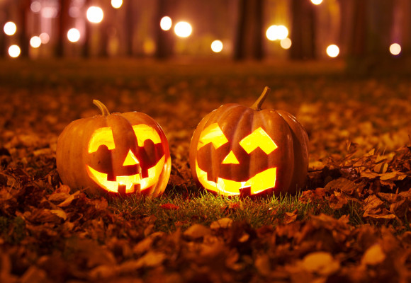 Pompoenen uitsnijden : spooky en creatief!